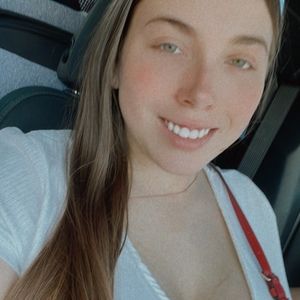 Meet your Posher, Bethanny